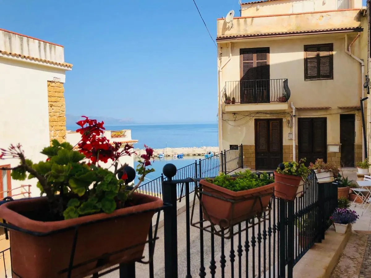 Casa Vacanza Accetta Apartment Trappeto  Trappeto (Sicily)