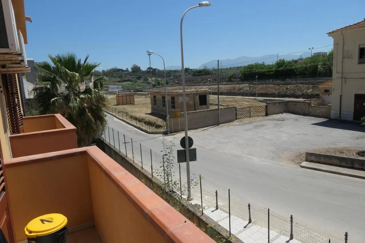 Casa Vacanza Accetta Trappeto  0*, Trappeto (Sicily)