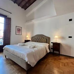Baroni Cortelli Appartamento Firenze